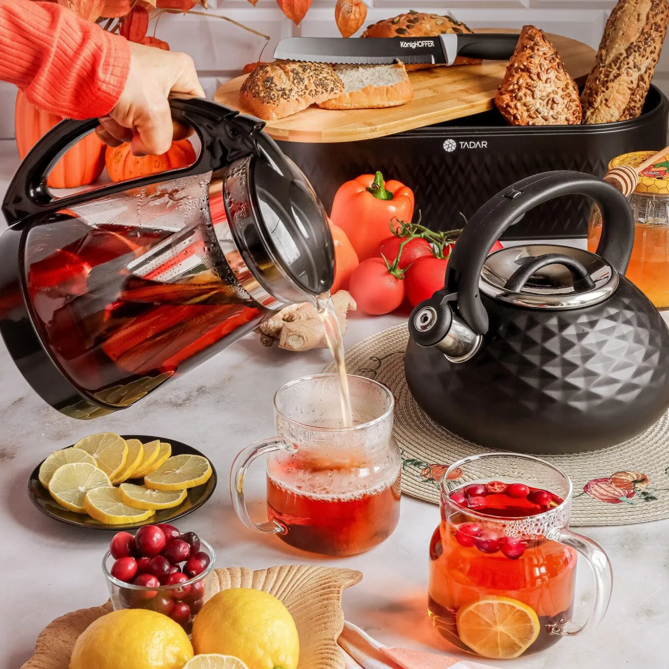 Czajnik nierdzewny na indukcję Konighoffer Pascal 3 l czarny
