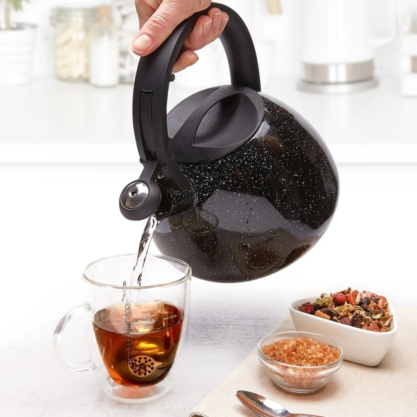Czajnik nierdzewny Tadar Vita 2,5 l czarny marble