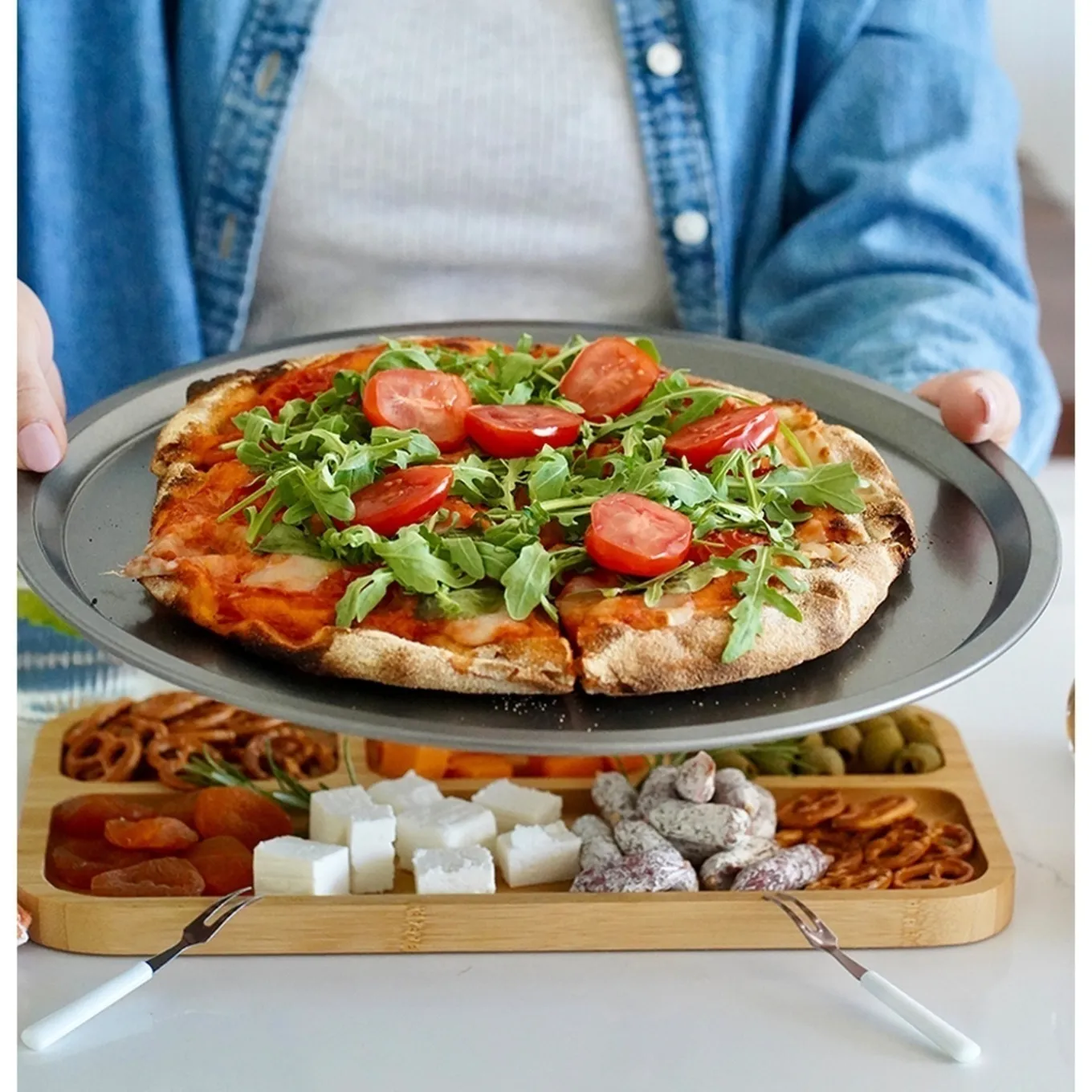 Forma do pieczenia pizzy Tadar 32,5 cm okrągła