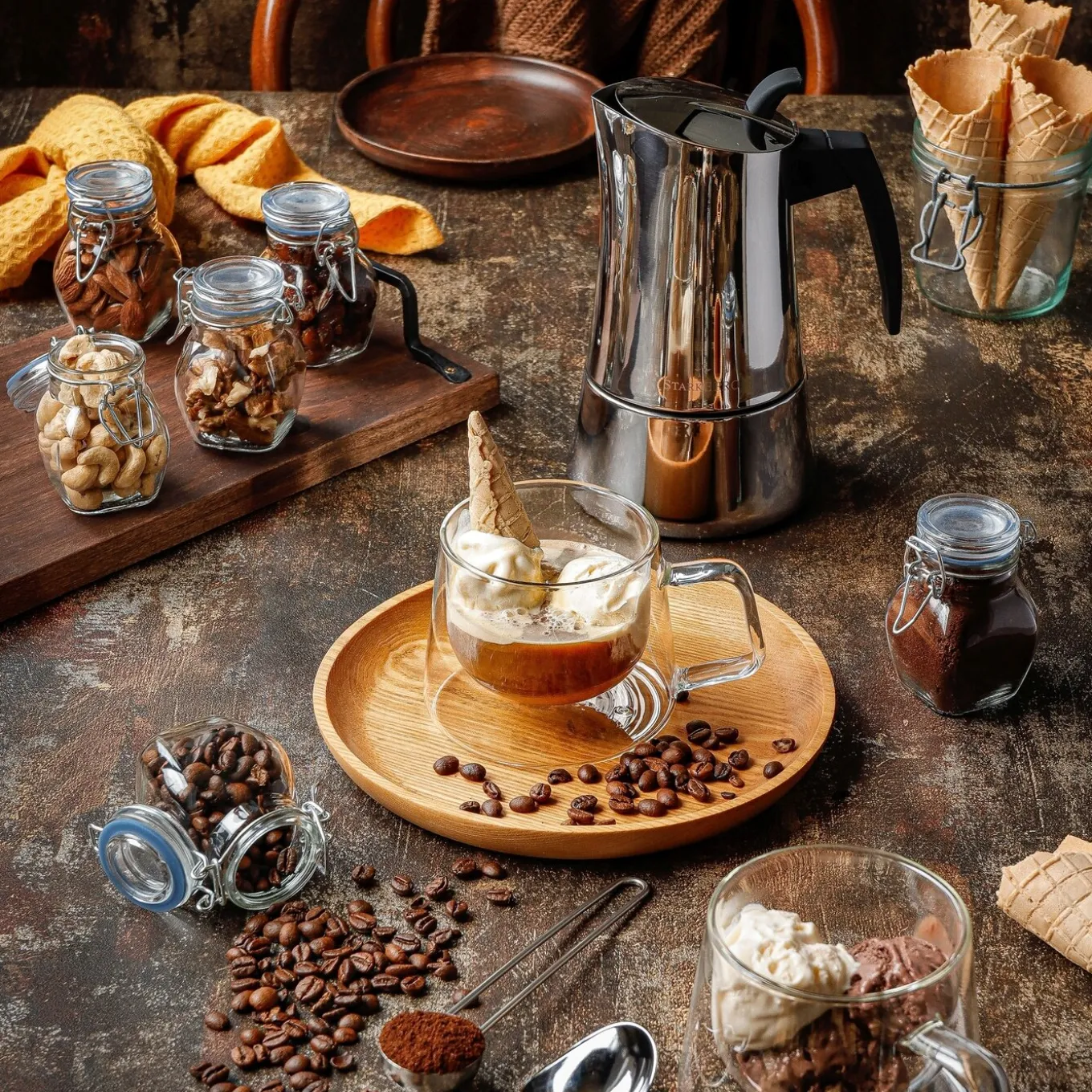 Kawiarka nierdzewna Starke Pro Robusta 9 filiżanek