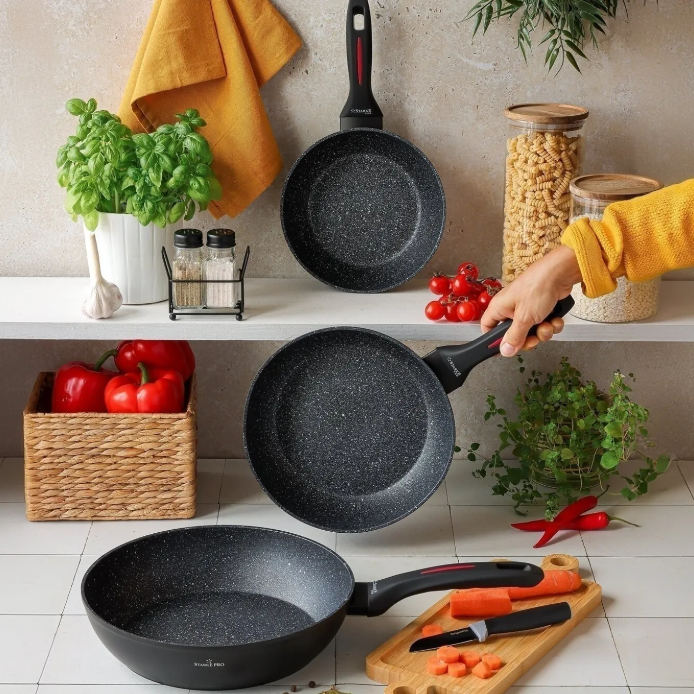 Patelnia granitowa głęboka na indukcję Starke Pro Piccante 24 cm