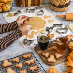 Wykrawacze foremki do ciastek Tadar 18 sztuk 9 różnych kształtów