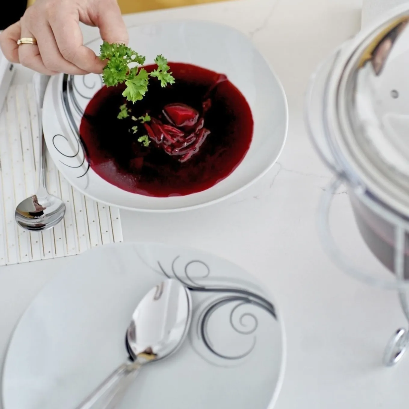 Zestaw kwadratowych talerzy porcelanowych Tadar Dolce Vita 18 elementów
